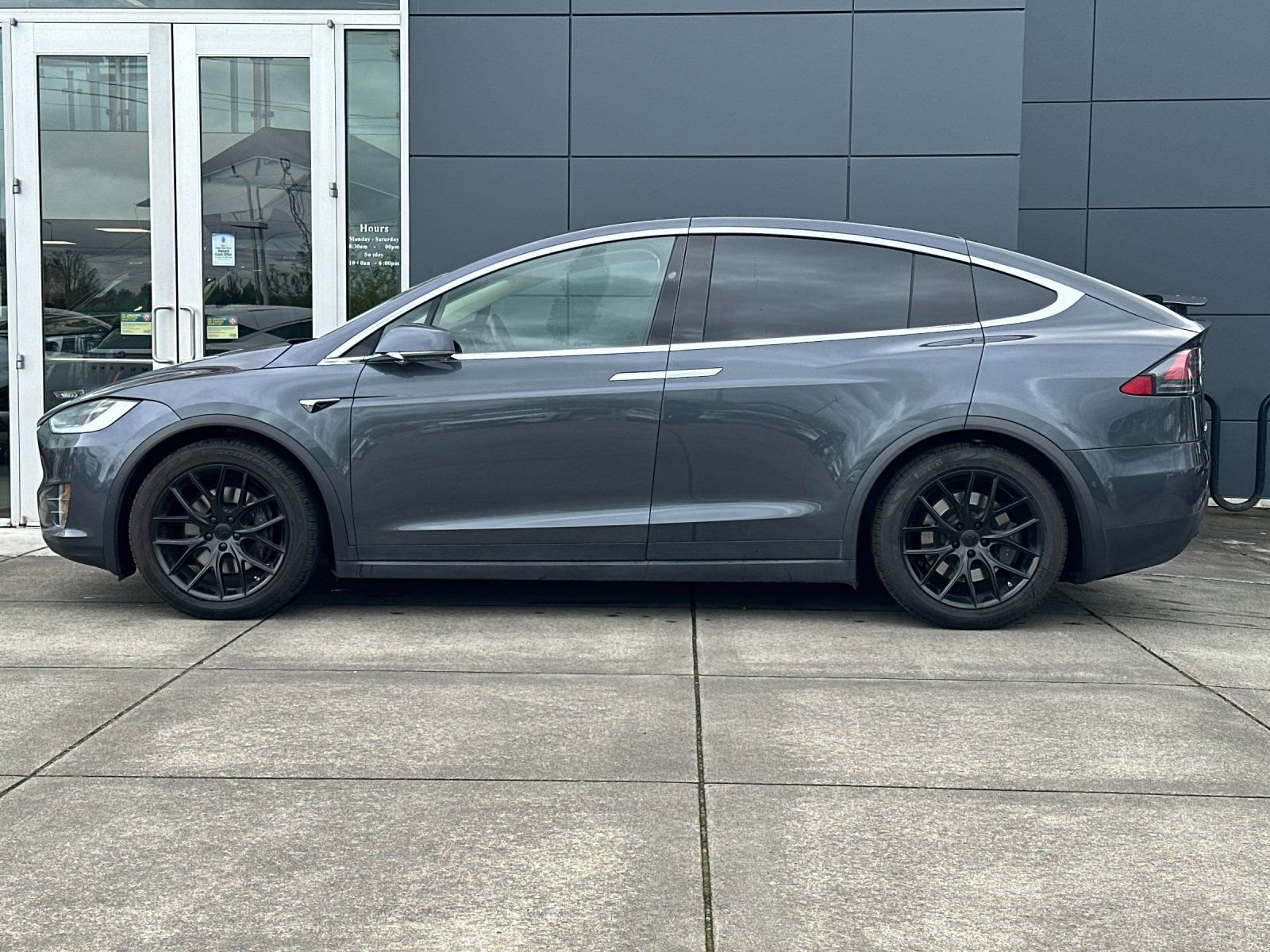 Used 2019 Tesla Model X 100D AWD/4WD image 6