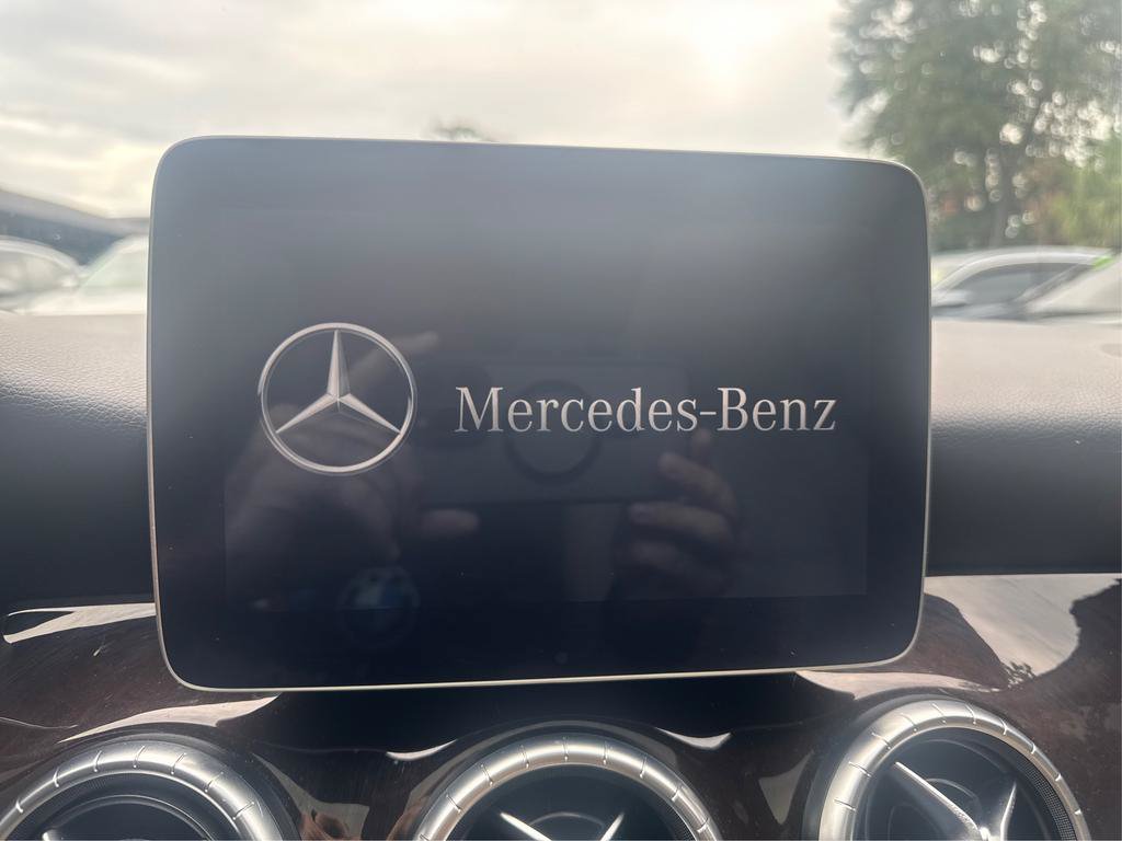 Used 2017 Mercedes-Benz CLA 250 image 12
