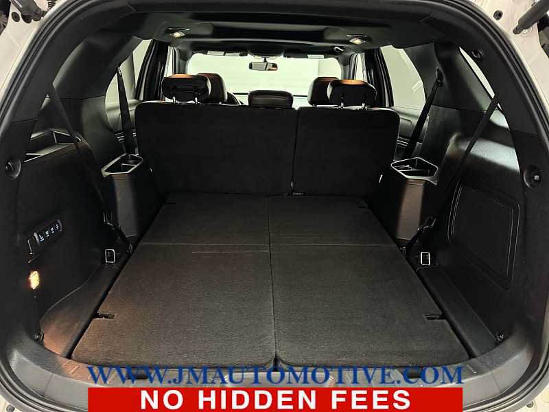 Used 2017 Ford Explorer Sport w/ Equipment Group 401A AWD/4WD image 18