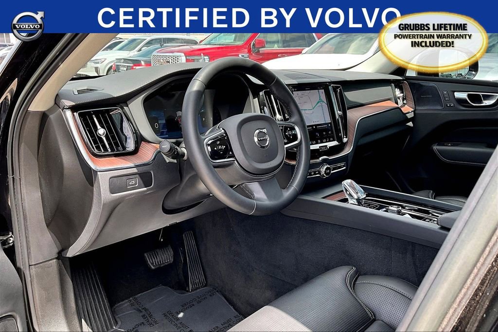 Certified 2023 Volvo XC60 B5 Ultimate w/ Climate Package FWD image 18