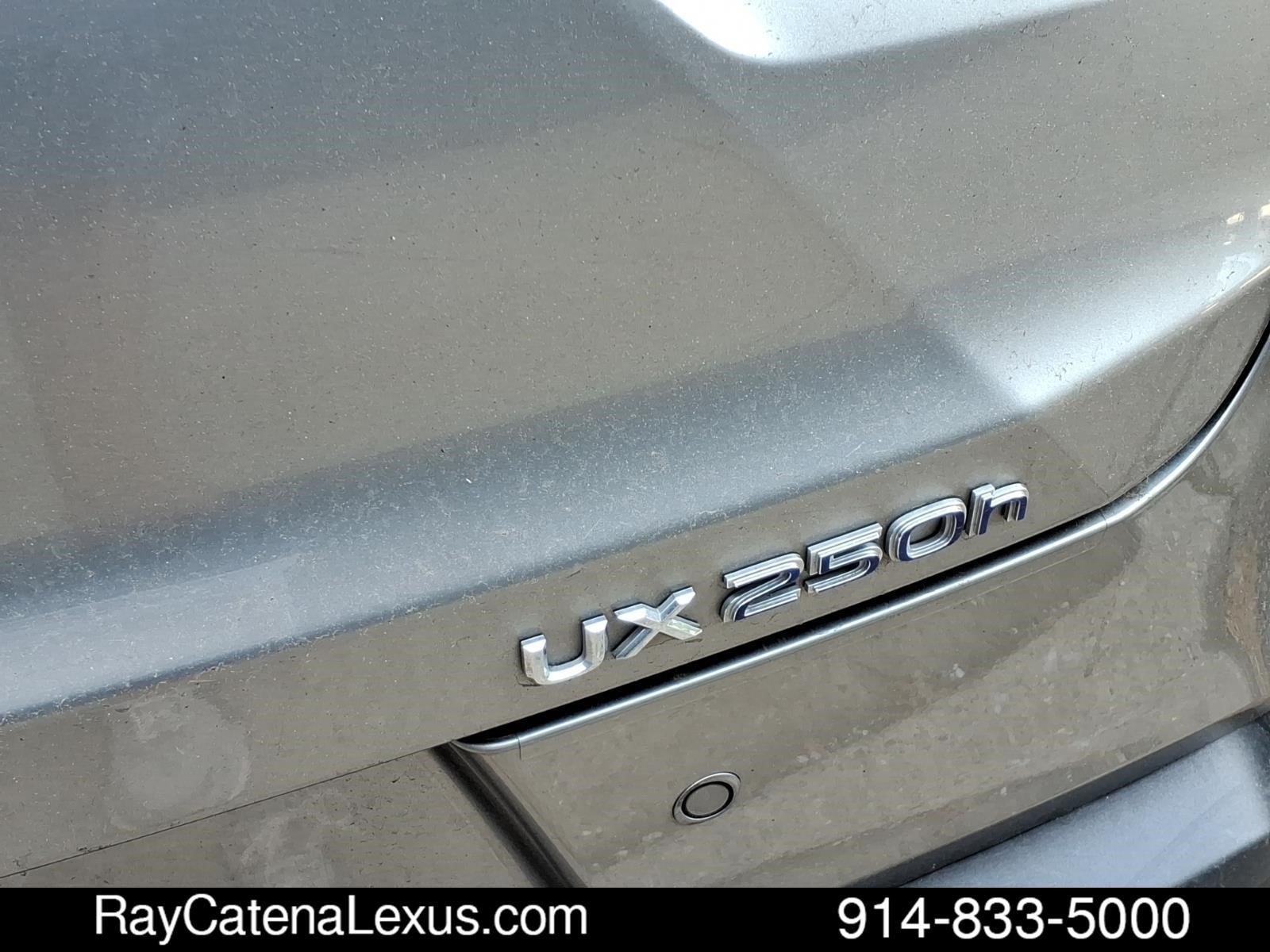 Certified 2022 Lexus UX 250h w/ Premium Package AWD/4WD image 4