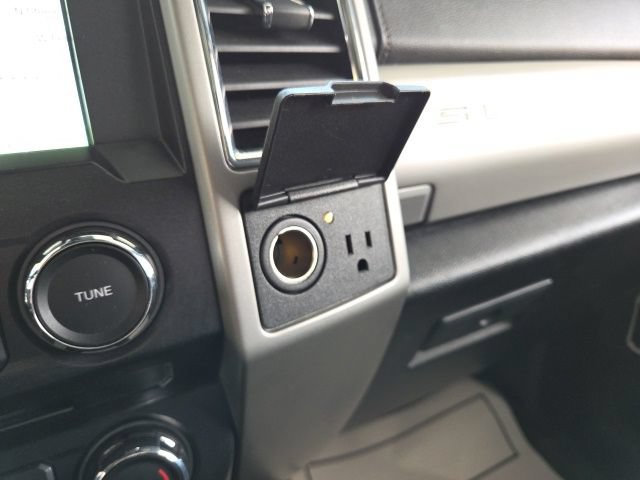 Used 2018 Ford F350 Lariat w/ Lariat Ultimate Package AWD/4WD image 22