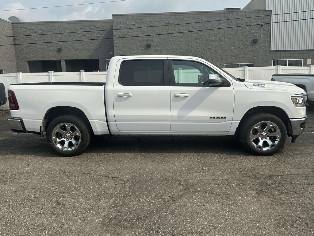 Used 2023 RAM 1500 Laramie AWD/4WD image 2
