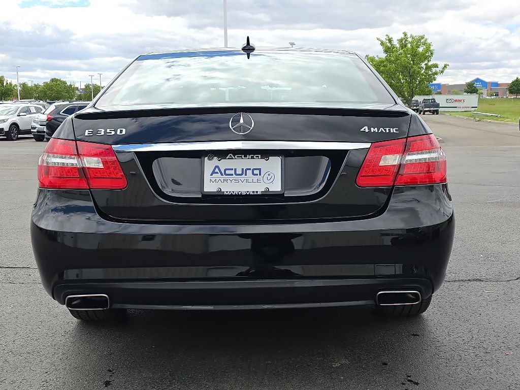 Used 2013 Mercedes-Benz E 350 4MATIC Sedan image 6