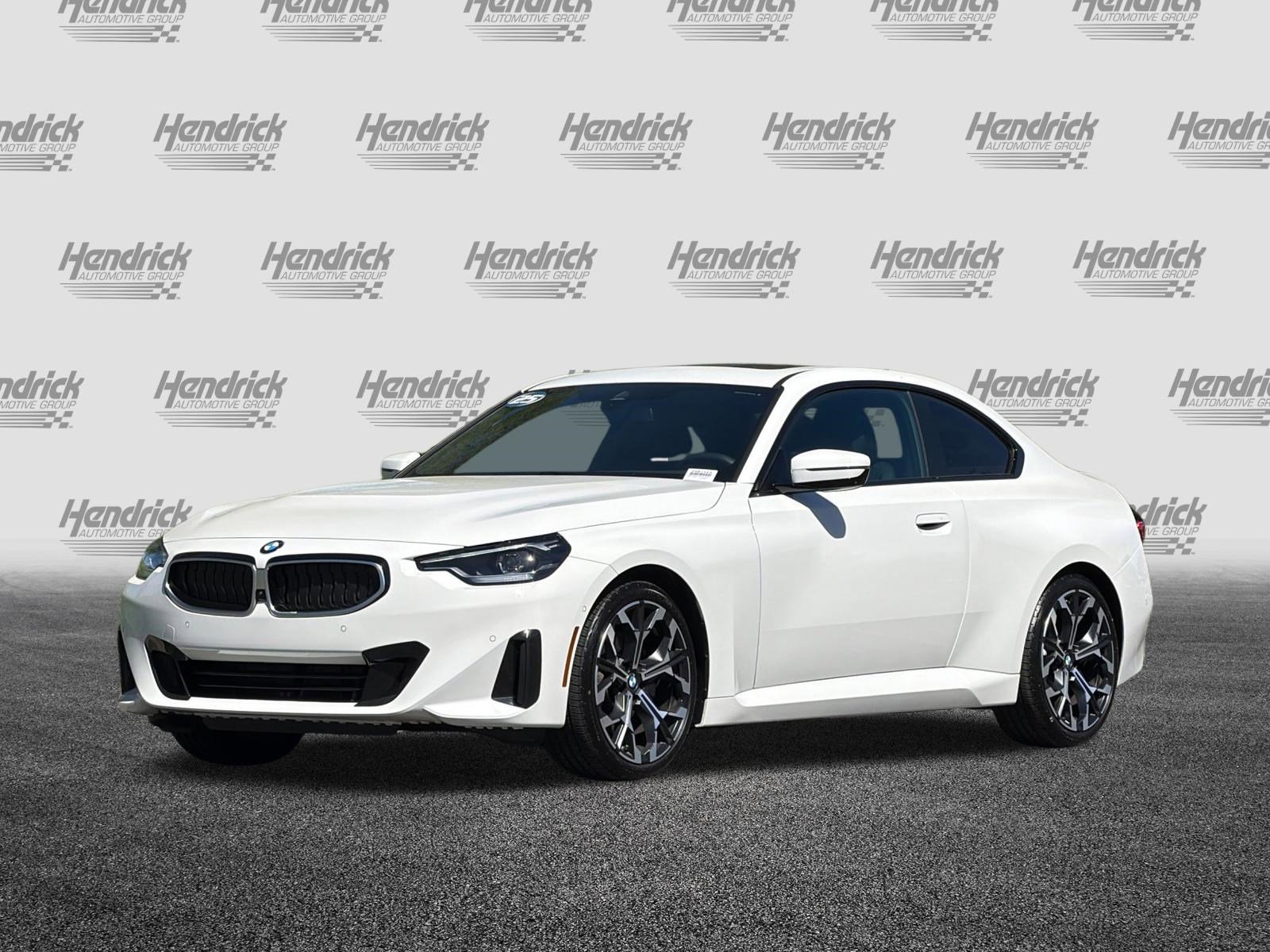 Used 2025 BMW 230i Coupe image 9