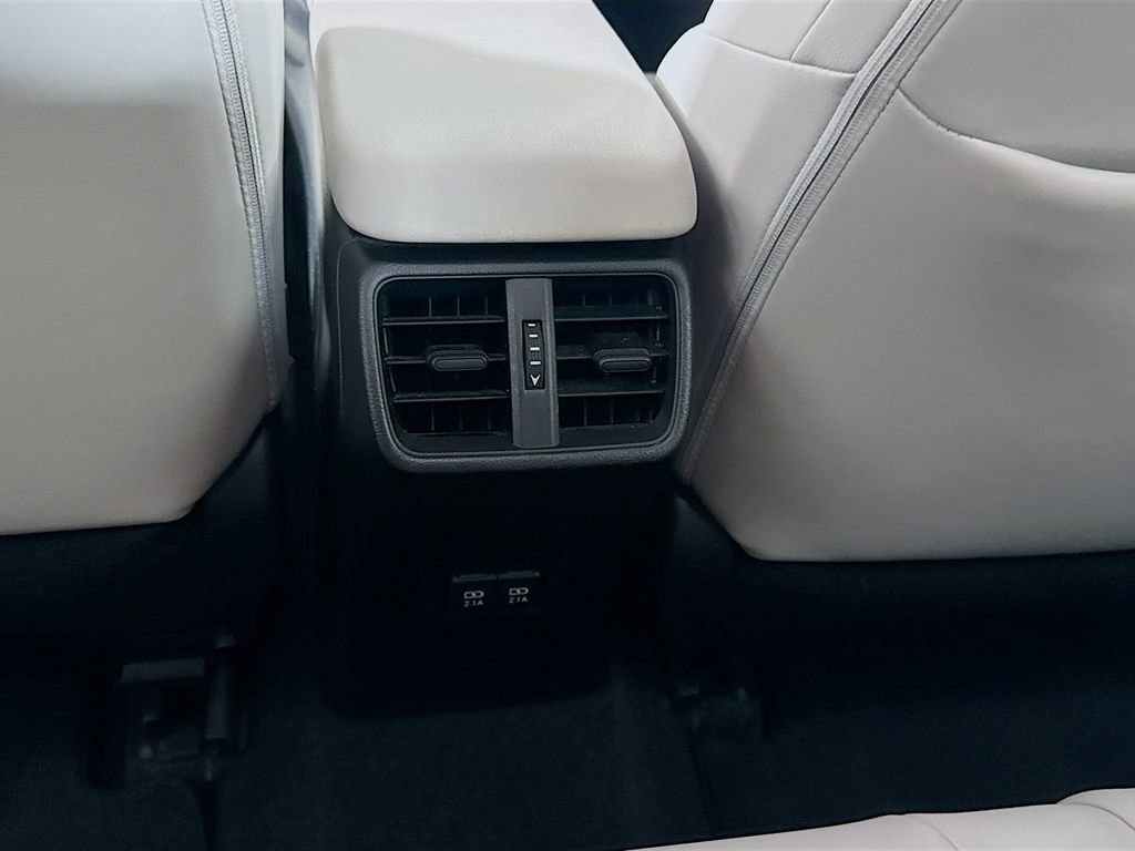 Used 2020 Lexus UX 250h w/ Premium Package AWD/4WD image 24
