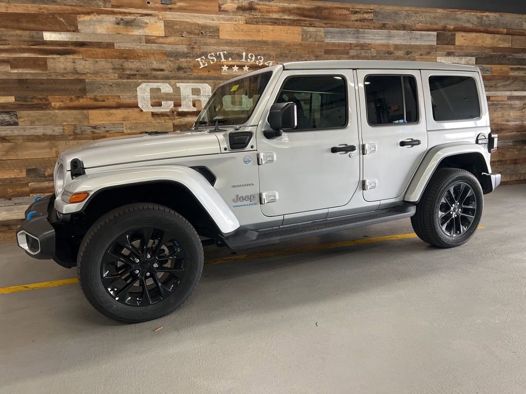 Used 2023 Jeep Wrangler Sahara 4xe image 4