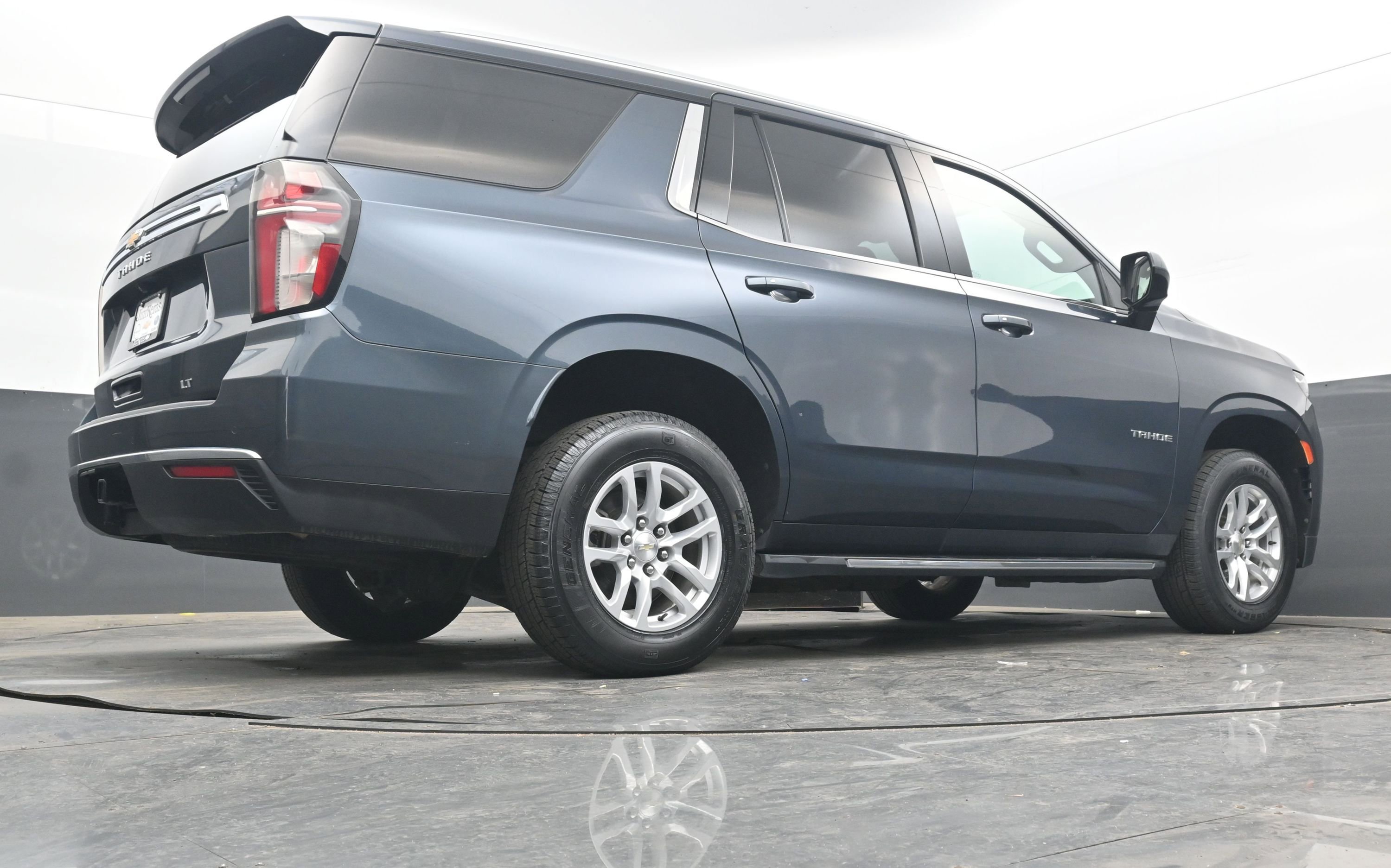 Used 2021 Chevrolet Tahoe LT image 26