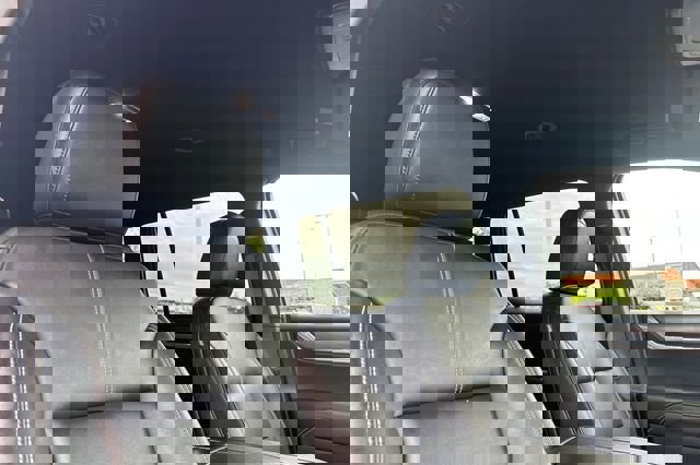 Used 2024 GMC Acadia Elevation image 21