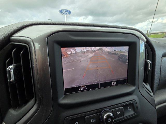 Used 2022 Chevrolet Silverado 1500 Custom Trail Boss AWD/4WD image 15