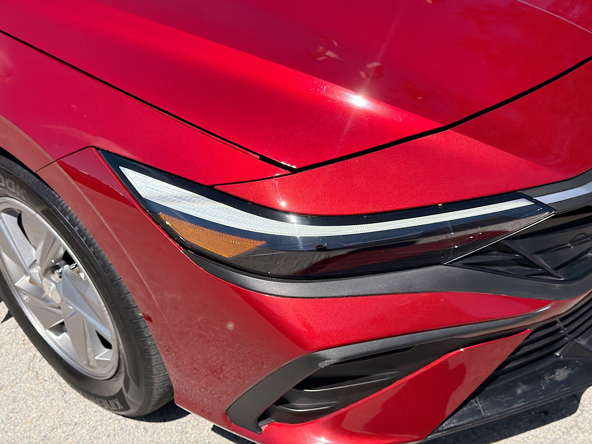 Used 2025 Hyundai Elantra SE image 31