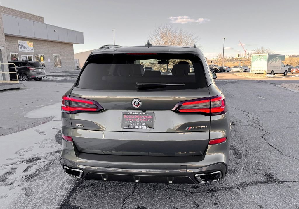 Used 2023 BMW X5 M50i image 9