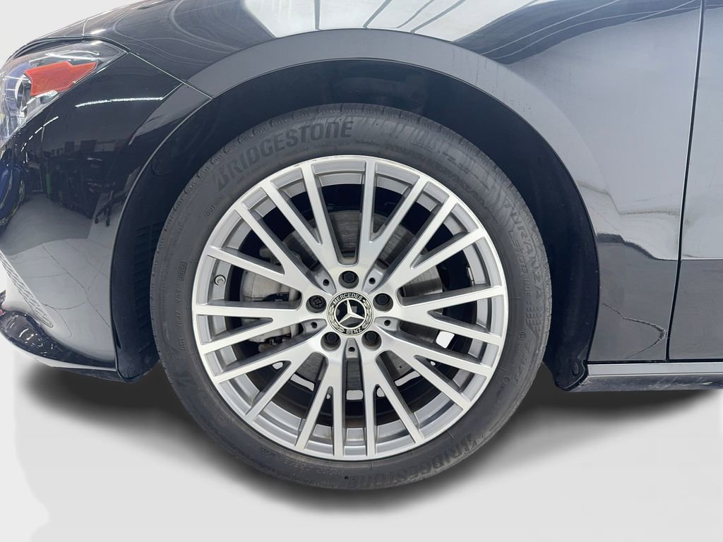 Used 2022 Mercedes-Benz CLA 250 image 13