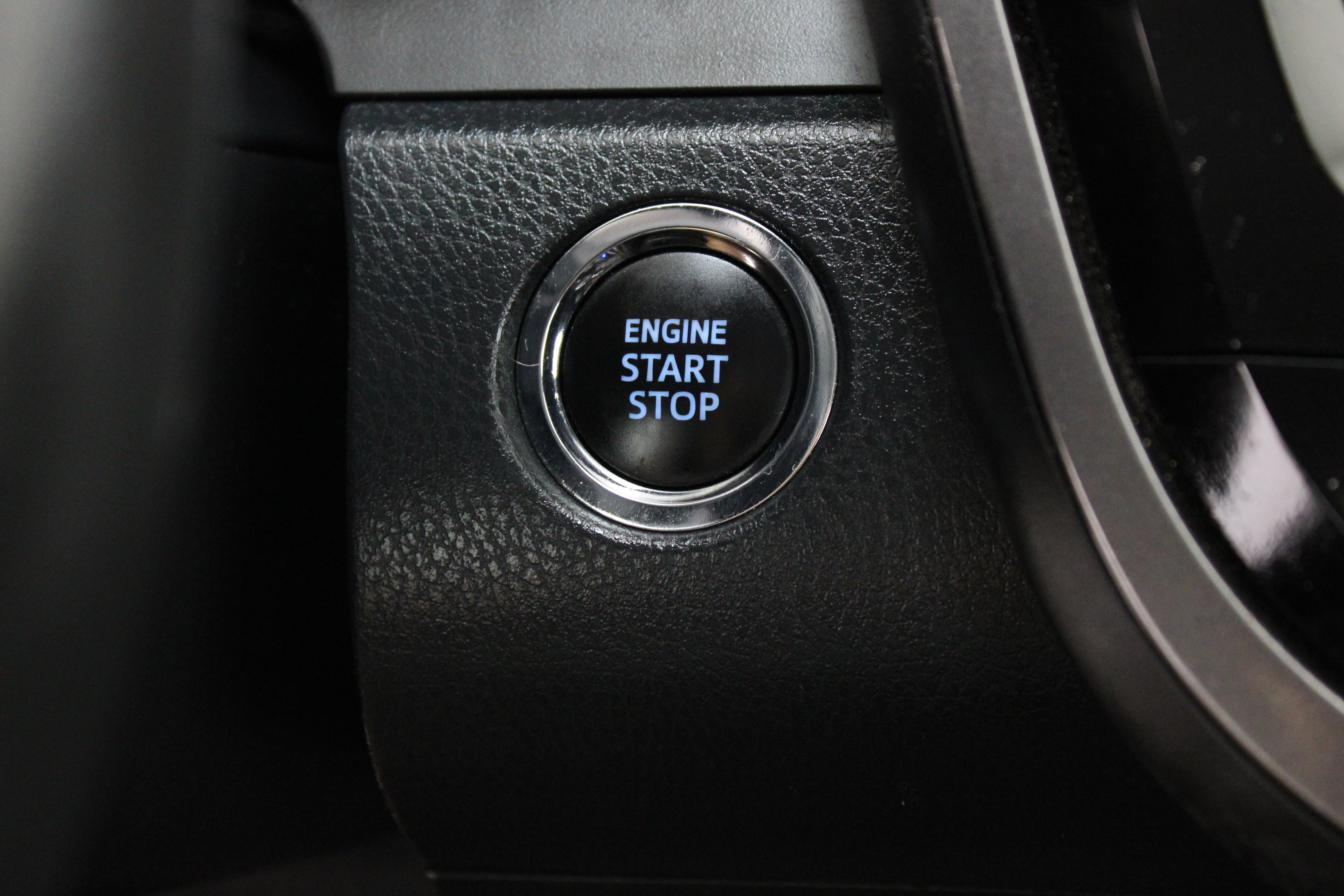 Used 2024 Toyota Camry SE w/ Convenience Package FWD image 18