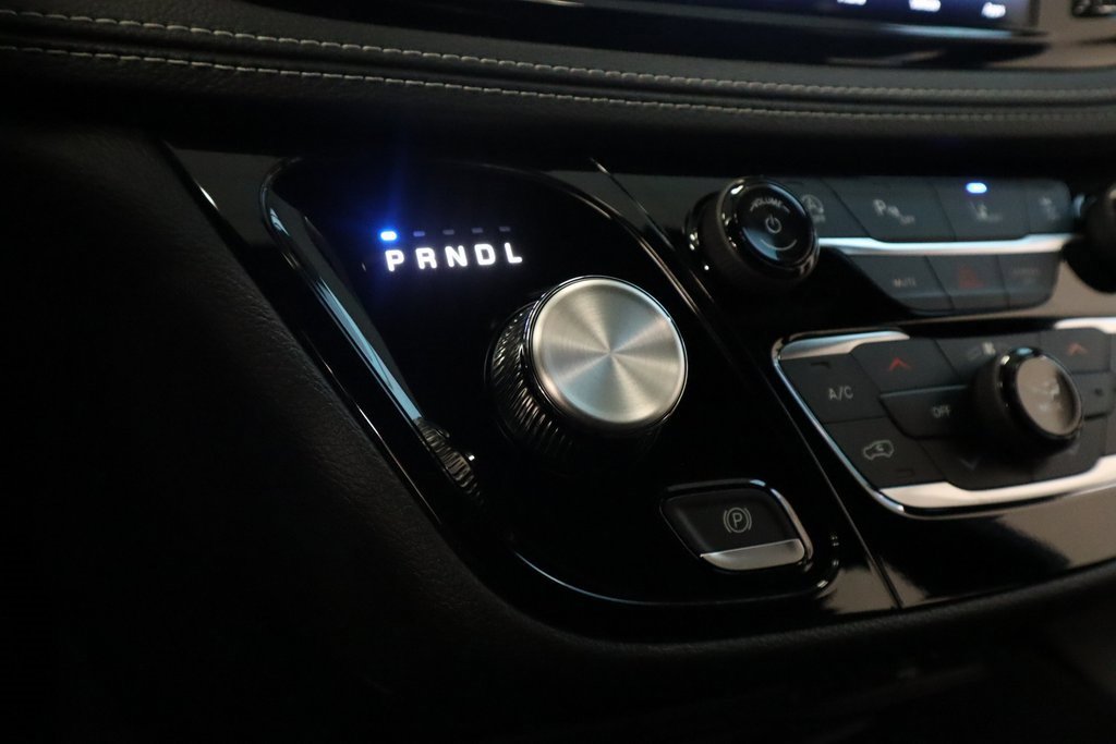 New 2026 Chrysler Pacifica Select image 11