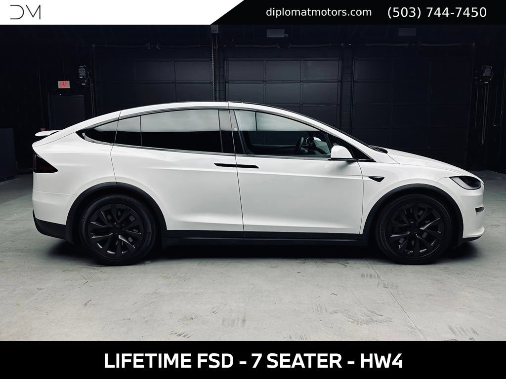 Used 2025 Tesla Model X AWD/4WD image 7
