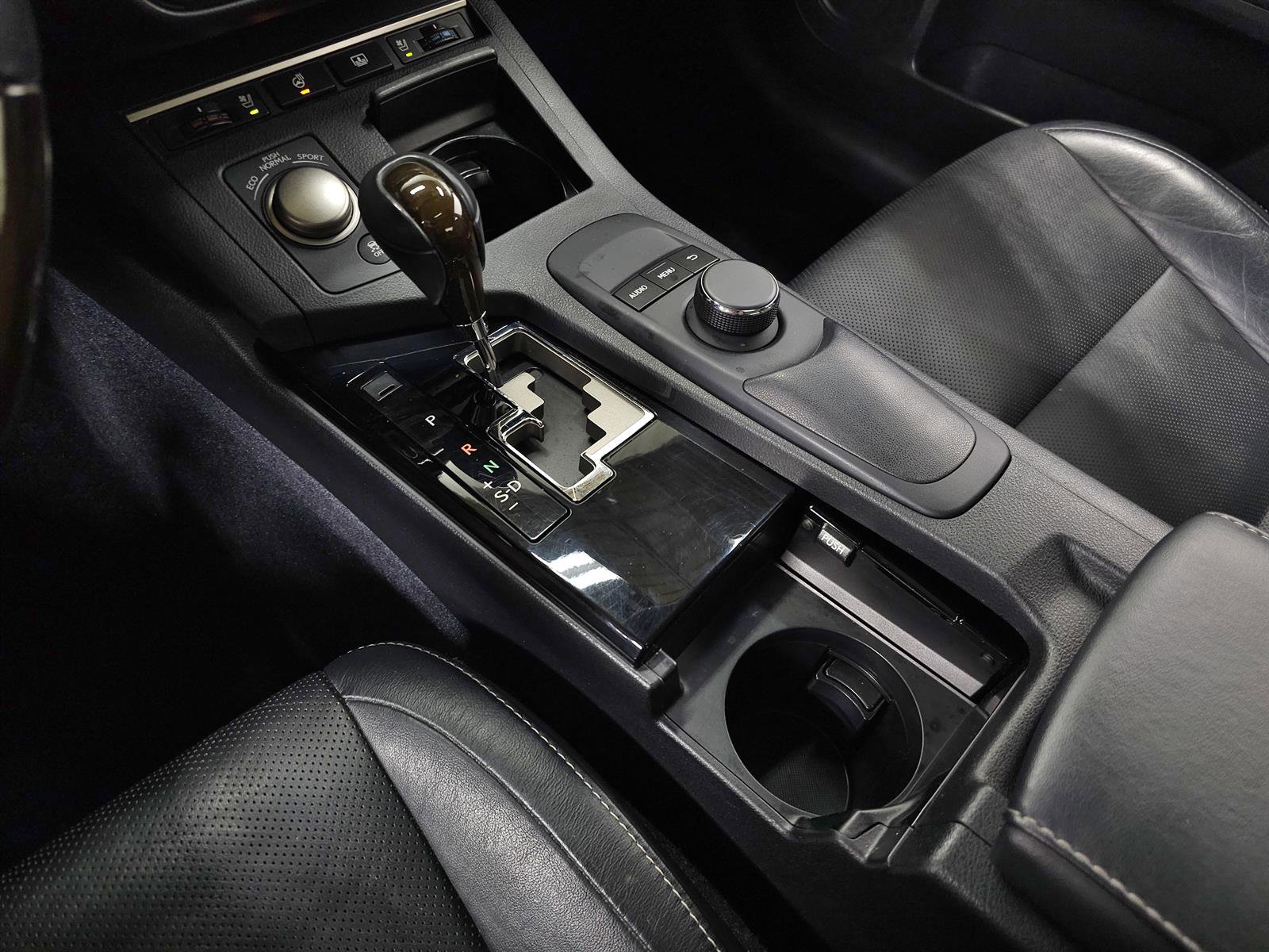 Used 2013 Lexus ES 350 w/ Luxury Pkg FWD image 25