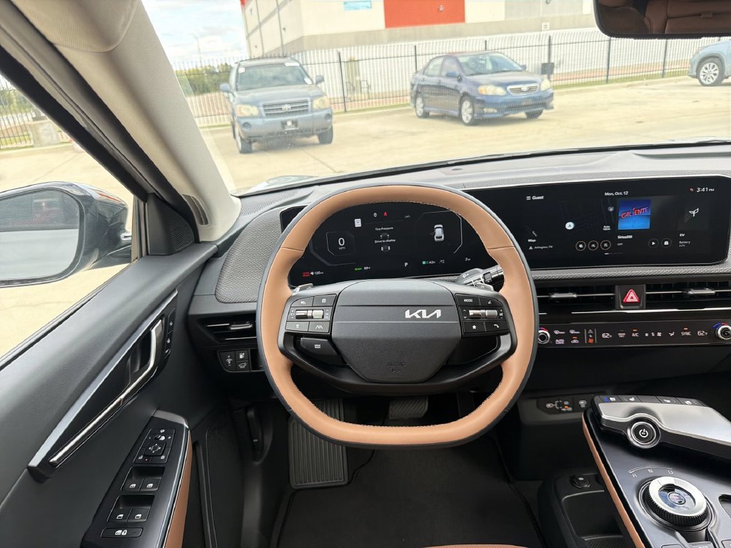 New 2026 Kia EV6 Wind RWD image 11