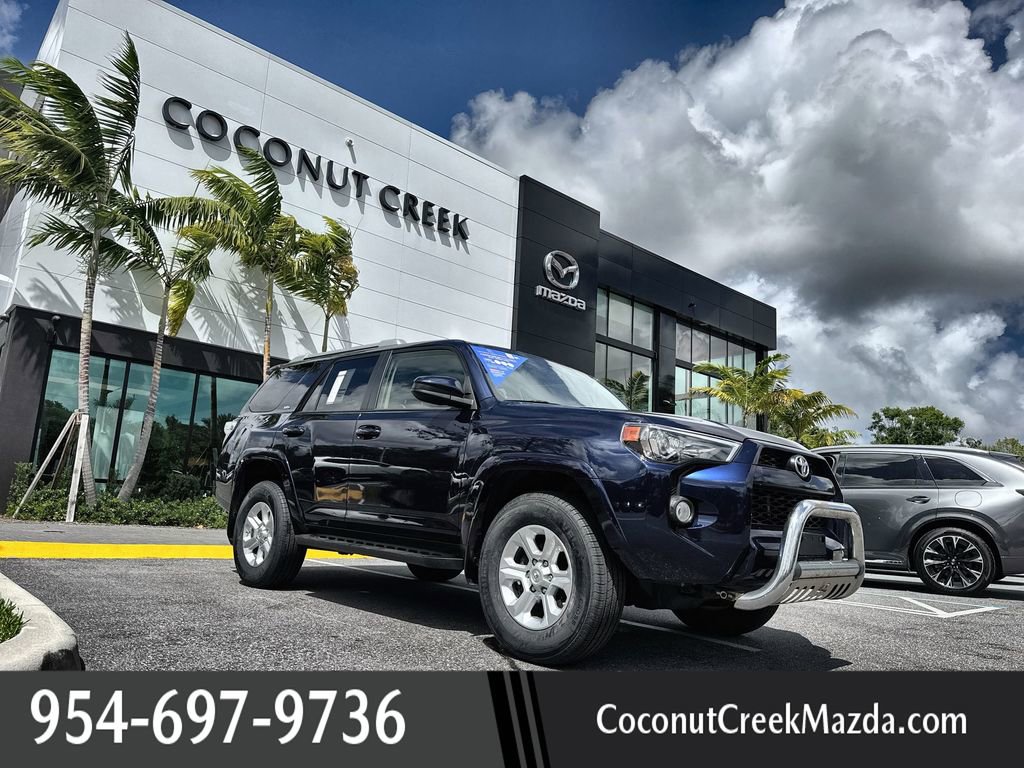 Used 2018 Toyota 4Runner SR5 AWD/4WD image 1