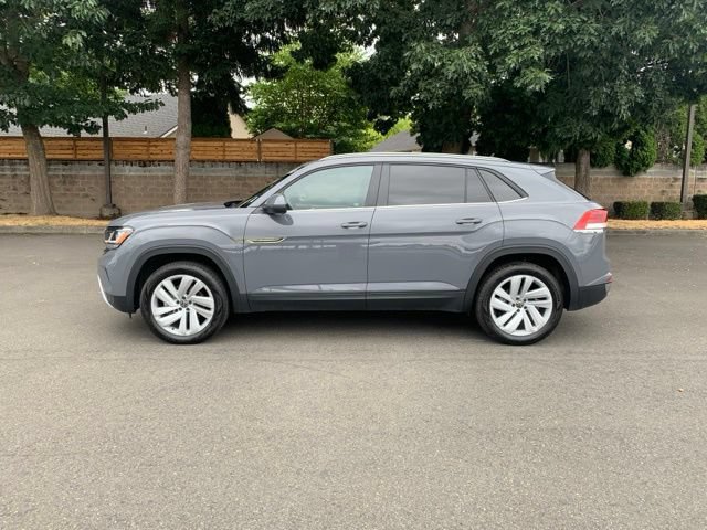 Used 2022 Volkswagen Atlas Cross Sport SE w/ Panoramic Sunroof Package AWD/4WD image 3