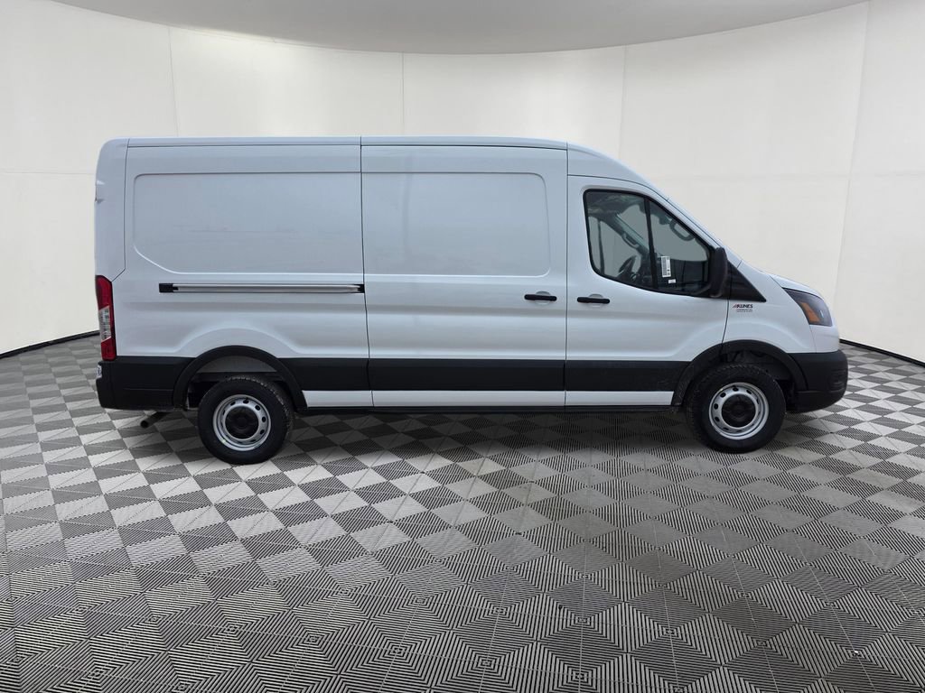 New 2026 Ford Transit 250 148 Medium Roof w/ Load Area Protection Package RWD image 9