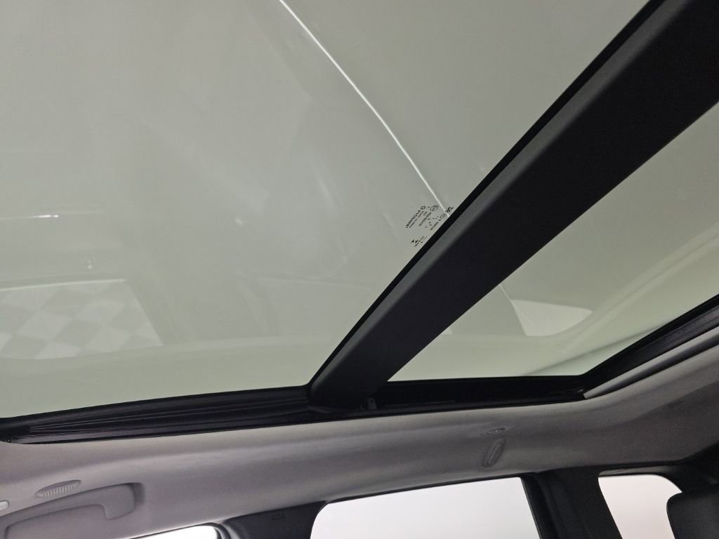 Used 2018 Jeep Grand Cherokee Summit w/ Platinum Series Group image 30