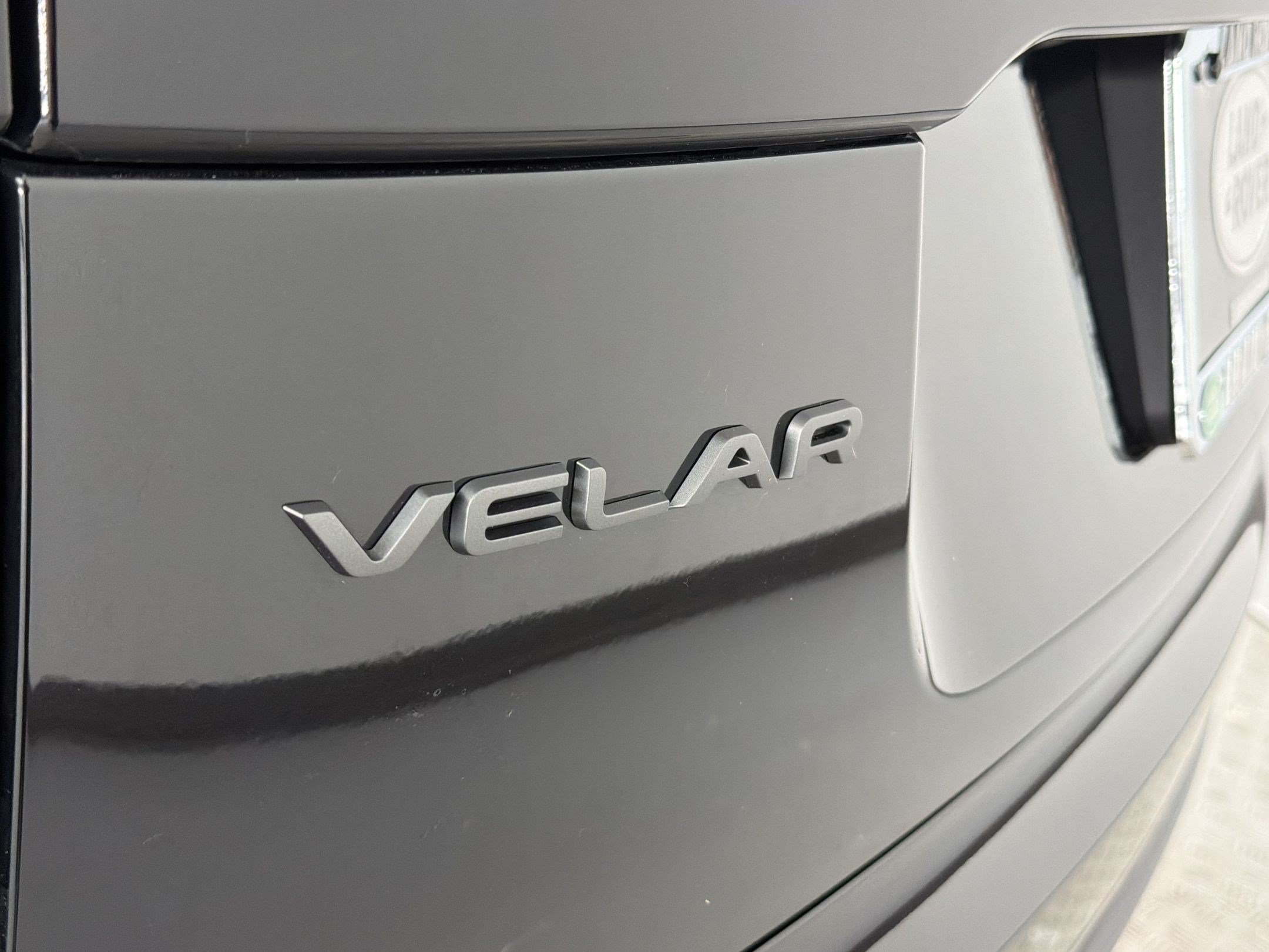 Certified 2026 Land Rover Range Rover Velar Dynamic SE AWD/4WD image 36