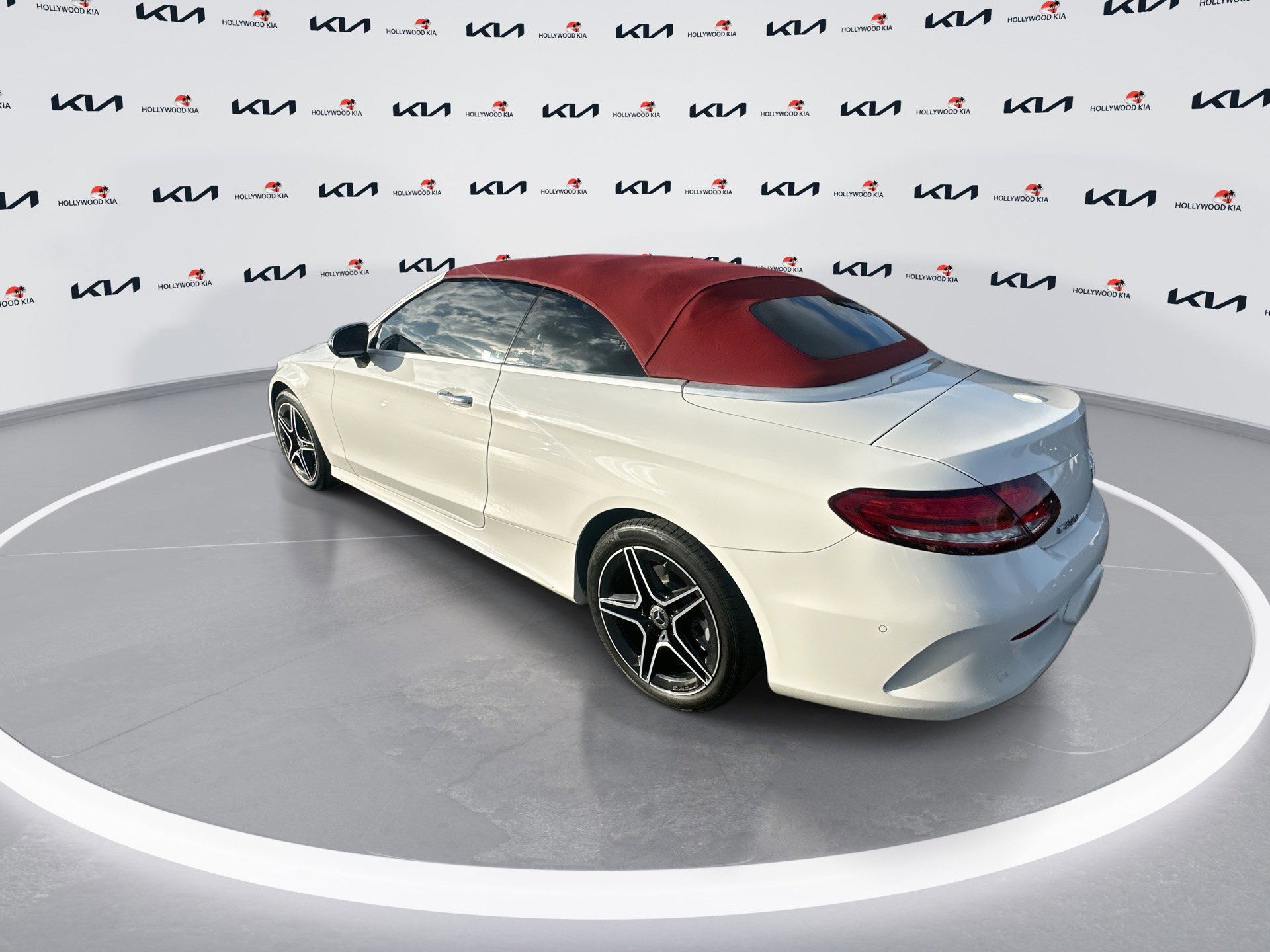 Used 2020 Mercedes-Benz C 300 4MATIC Cabriolet image 6