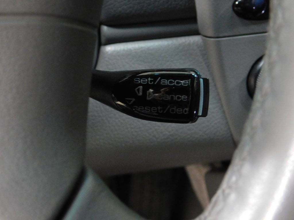 Used 2001 Porsche 911 Carrera 4 image 50