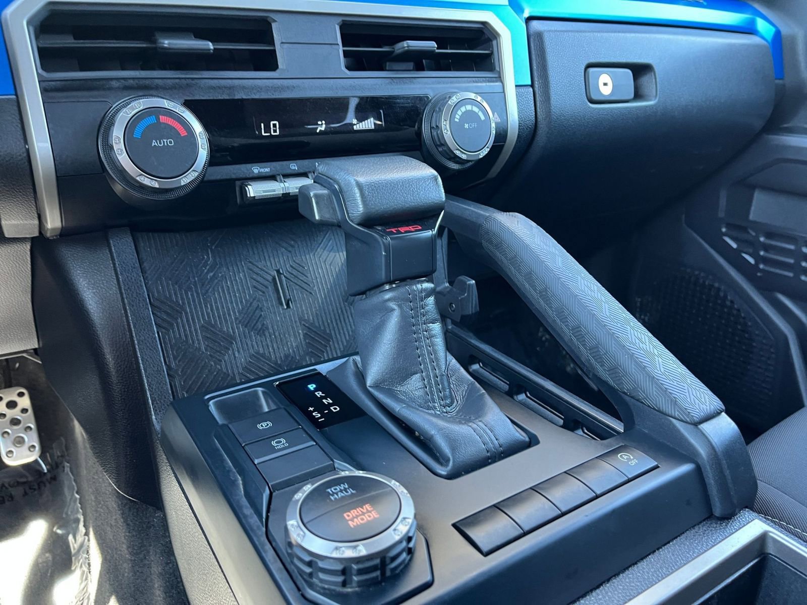 Used 2024 Toyota Tacoma TRD Sport RWD image 41