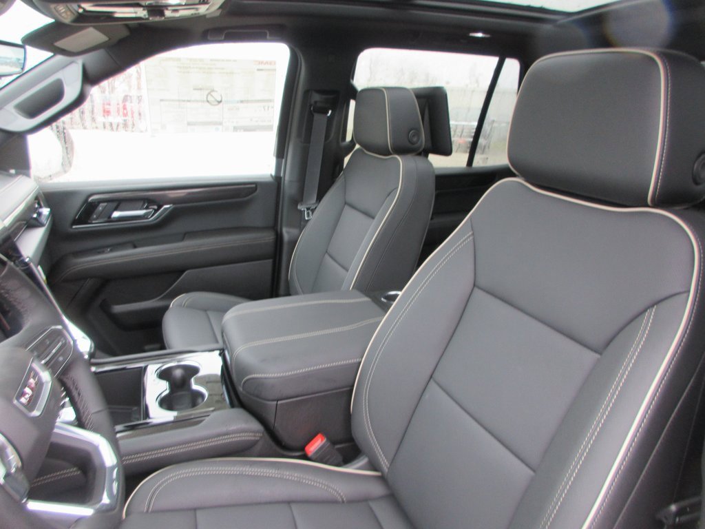 New 2026 GMC Yukon Elevation image 13