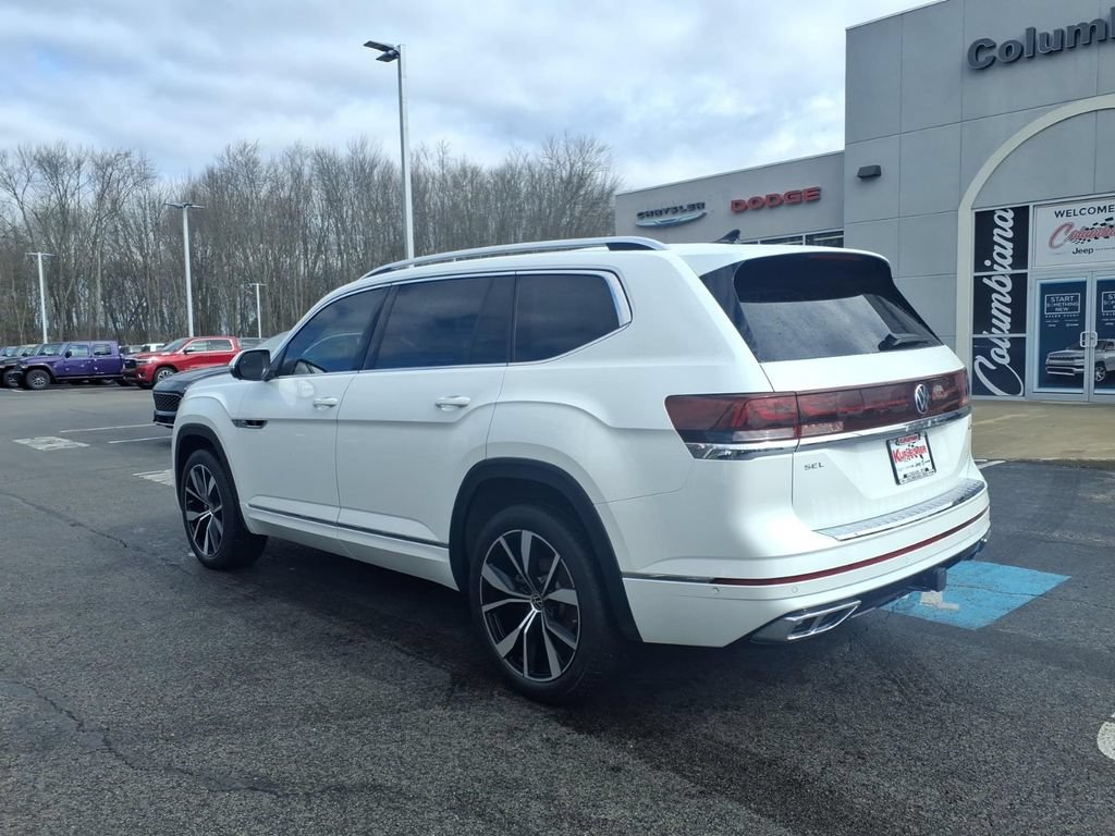 Used 2025 Volkswagen Atlas SEL Premium R-Line AWD/4WD image 2