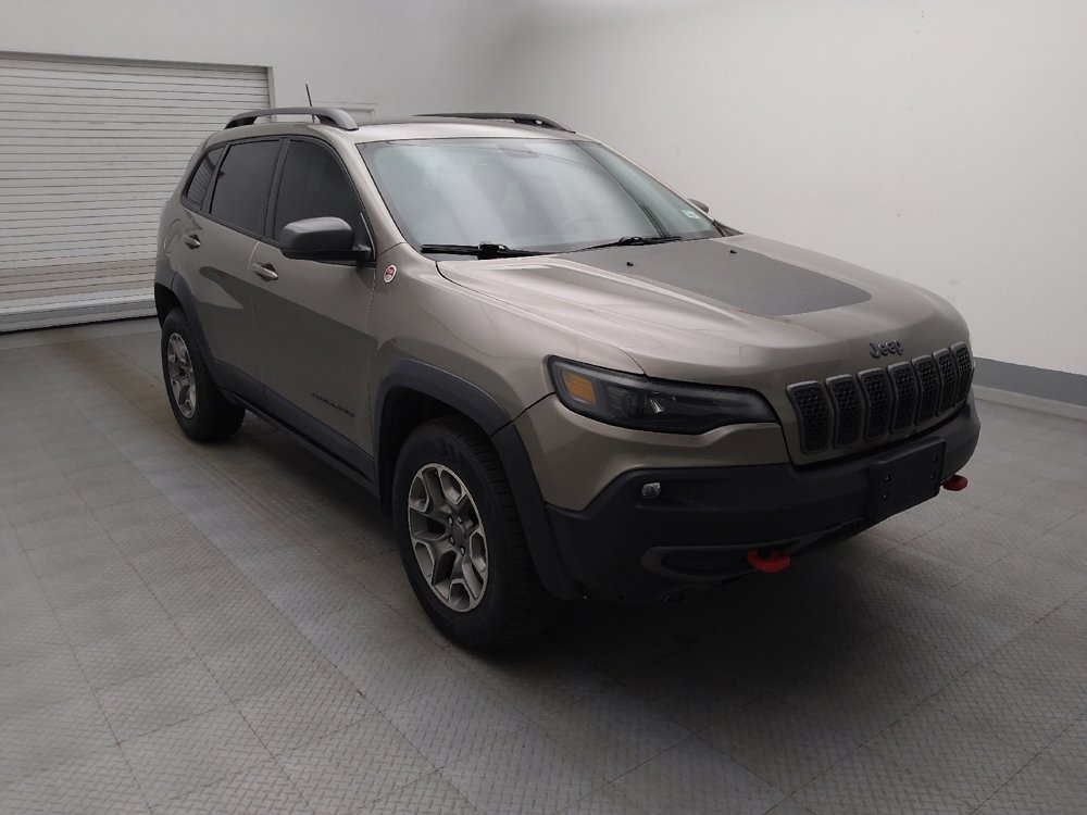 Used 2020 Jeep Cherokee Trailhawk w/ Cold Weather Group AWD/4WD image 13