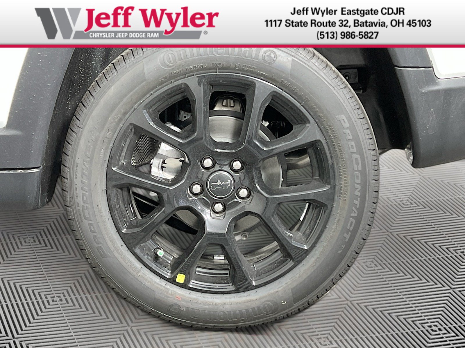 New 2026 Jeep Compass Latitude AWD/4WD image 34