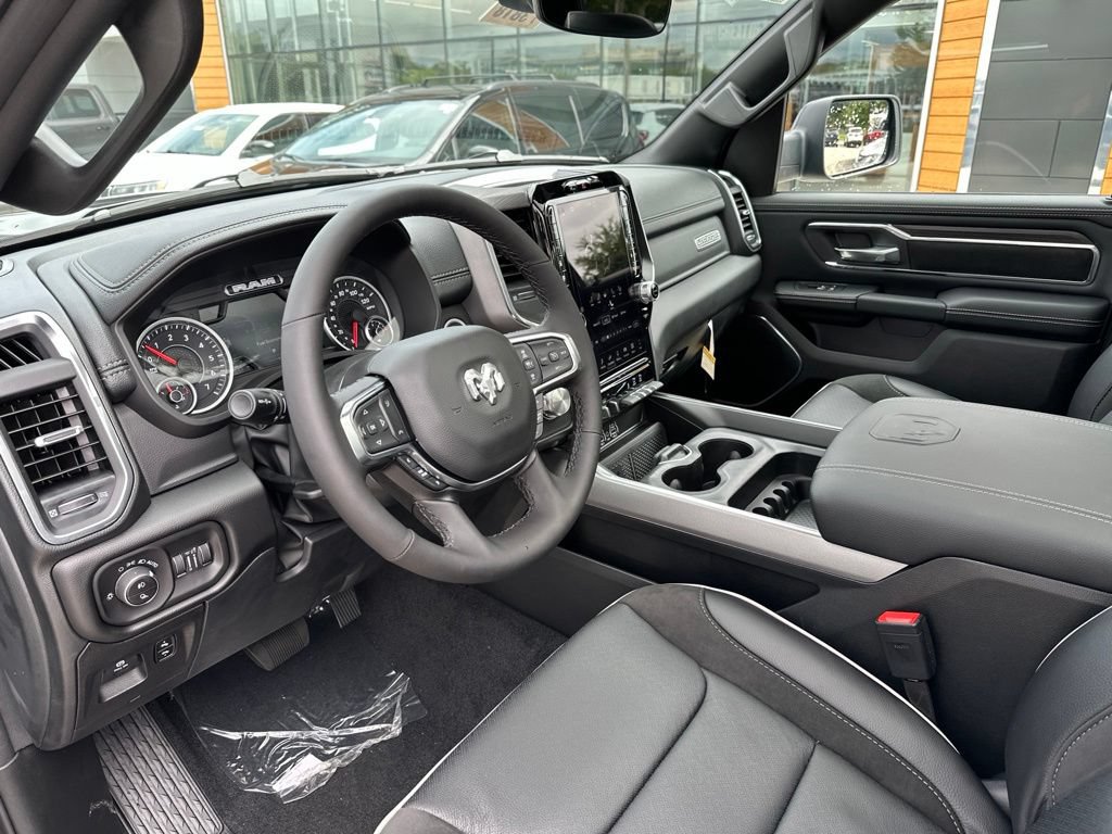 New 2027 RAM 1500 Laramie w/ Laramie Preferred Package AWD/4WD image 23
