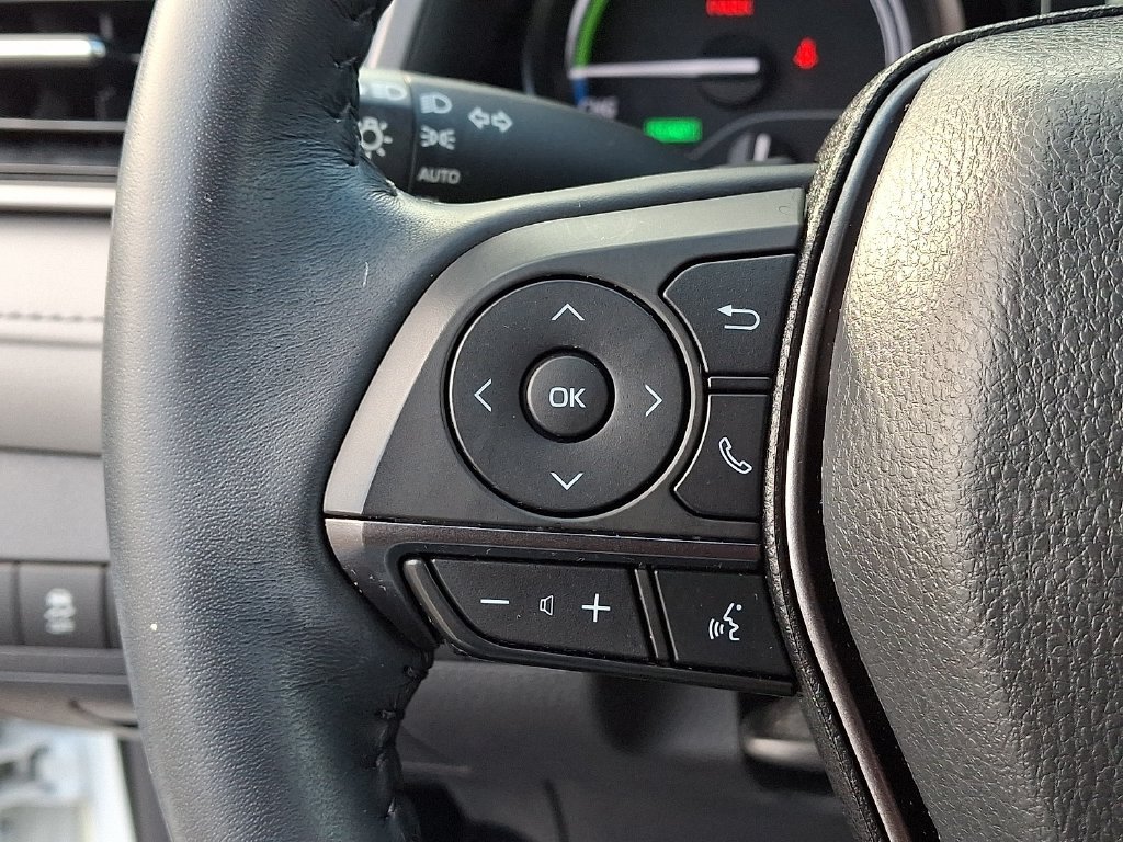 Used 2022 Toyota Camry SE FWD image 19
