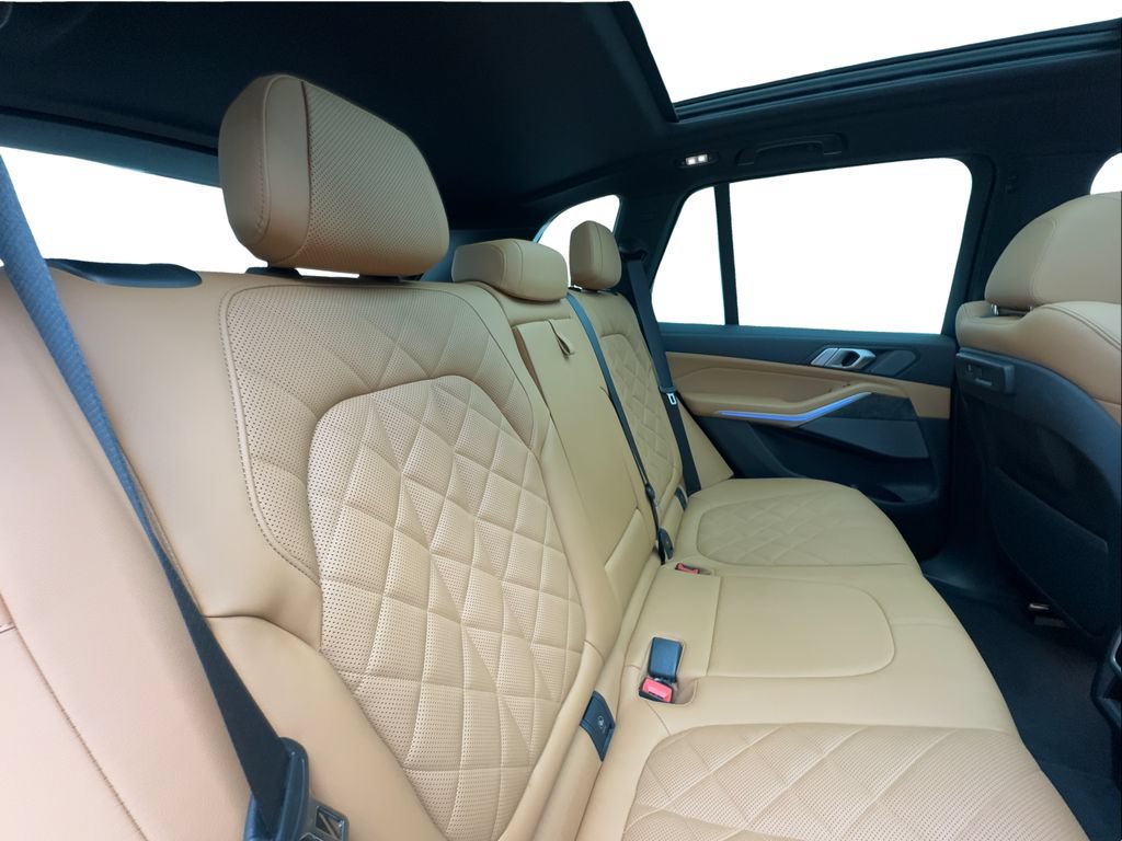 Used 2023 BMW X5 sDrive40i w/ Climate Comfort Package RWD image 26