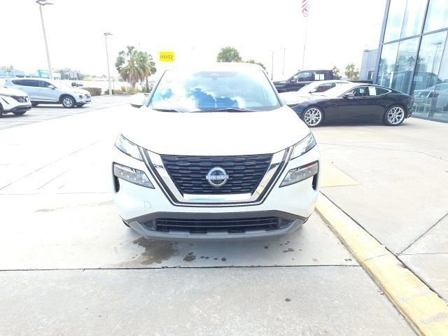 Used 2023 Nissan Rogue SV image 10