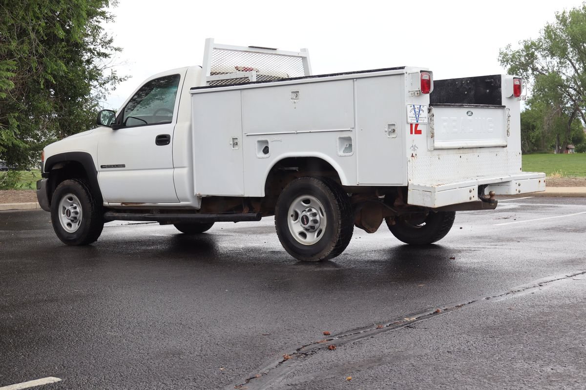 Used 2006 GMC Sierra 2500 W/T RWD image 7