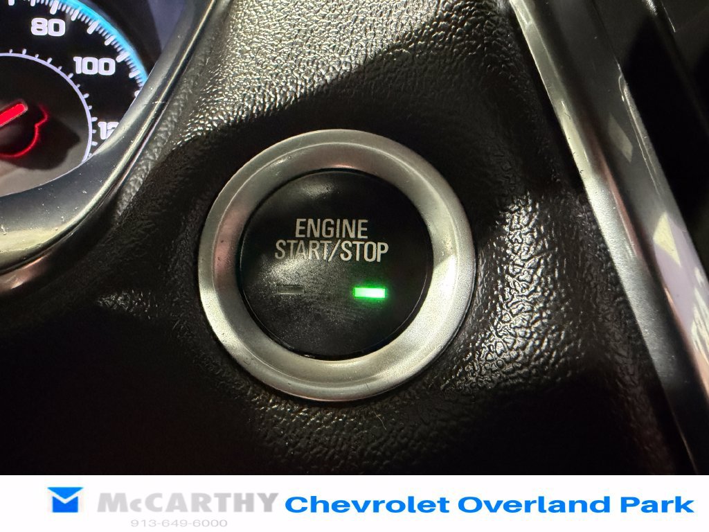 Used 2023 Chevrolet Traverse LT w/ LPO, Cargo Package FWD image 18