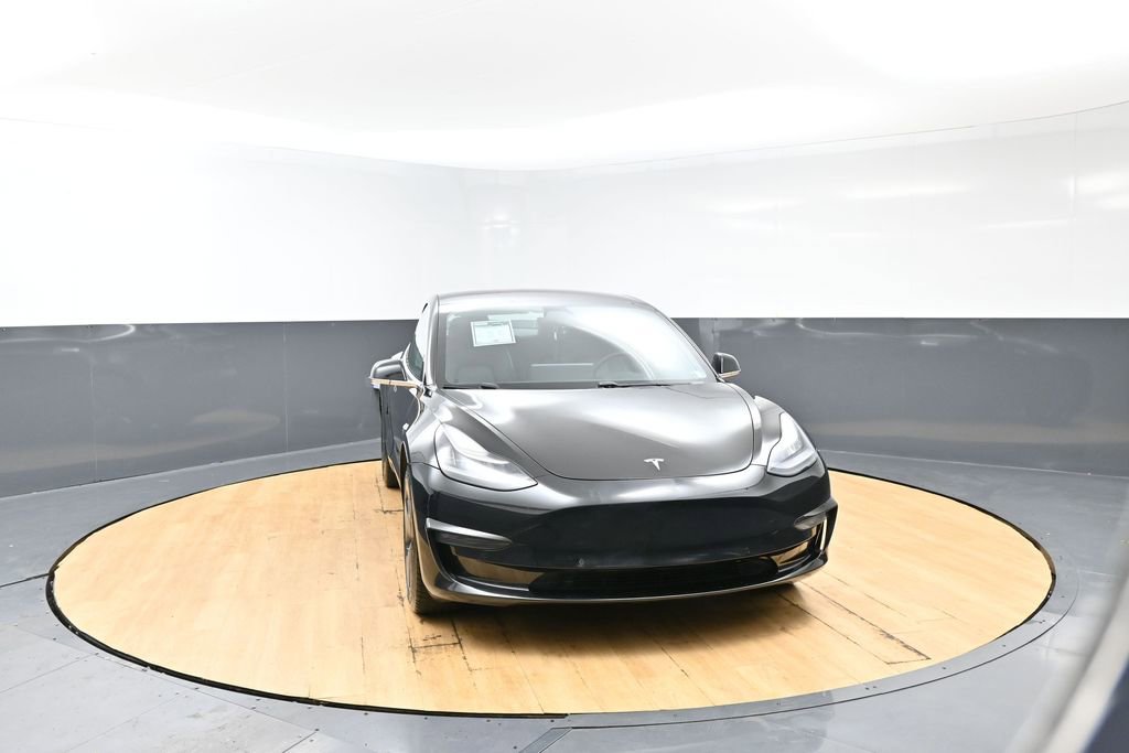 Used 2018 Tesla Model 3 Long Range image 3