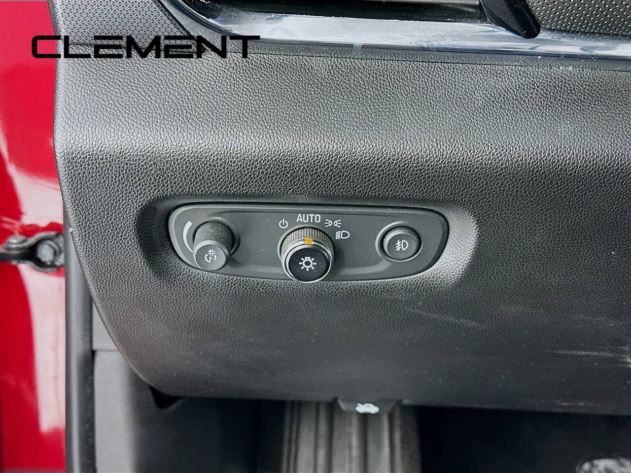 Used 2018 Chevrolet Traverse Premier w/ Driver Confidence II Package image 14