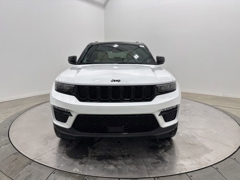 New 2025 Jeep Grand Cherokee Limited image 2