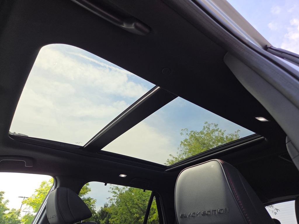 New 2026 Honda Pilot Black Edition image 3