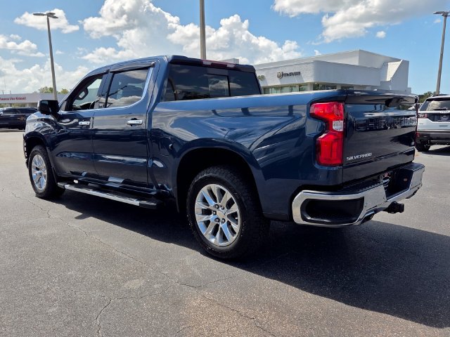Used 2022 Chevrolet Silverado 1500 LTZ AWD/4WD image 5