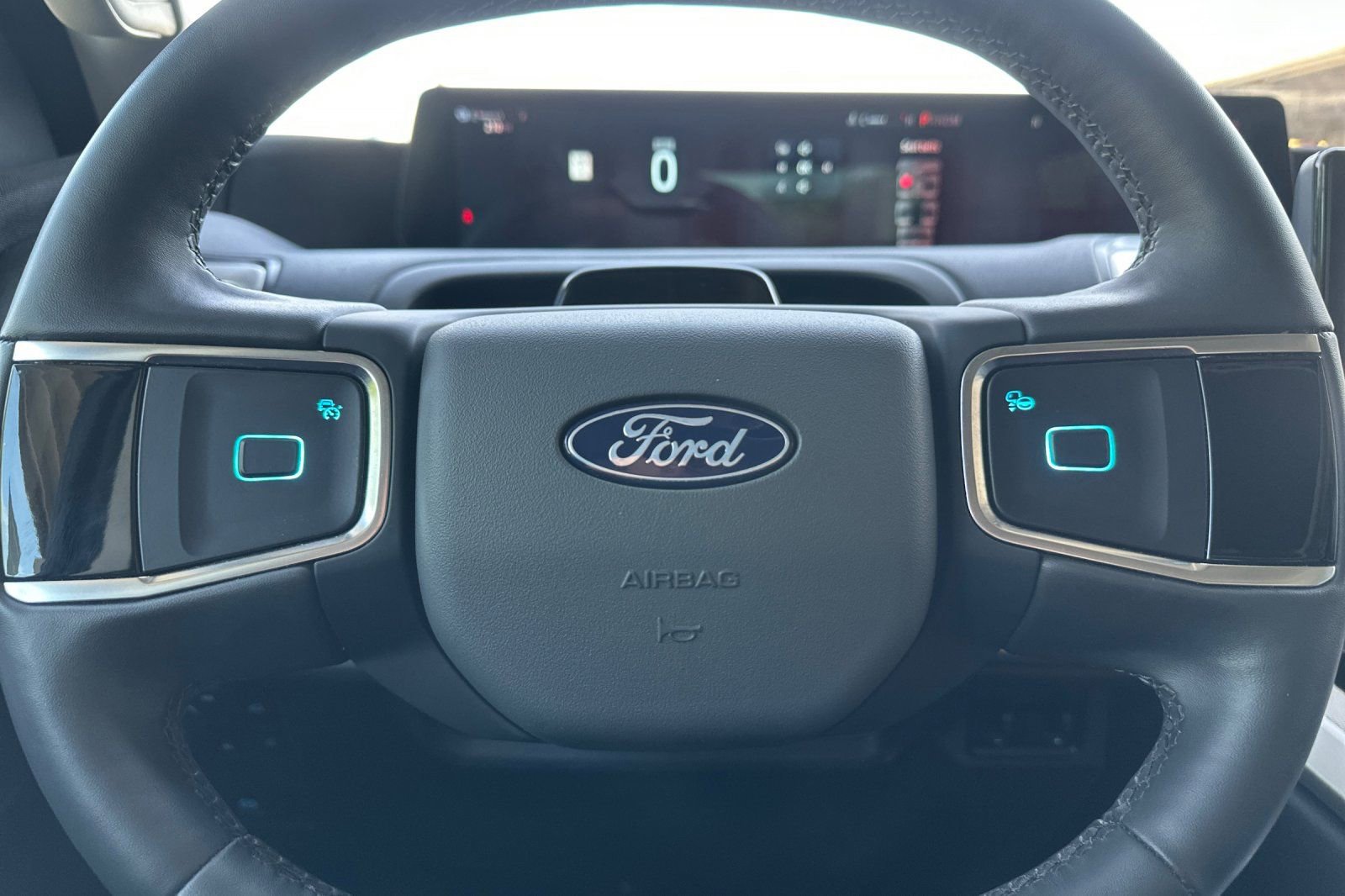 Used 2025 Ford Expedition Active image 24