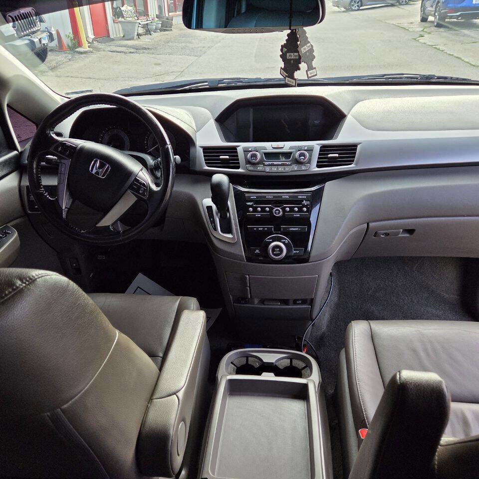Used 2013 Honda Odyssey EX-L image 17