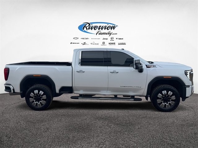 Used 2024 GMC Sierra 3500 Denali w/ Denali Reserve Package image 6