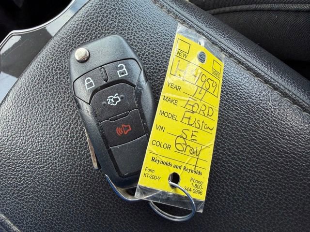 Used 2014 Ford Fusion SE FWD image 45