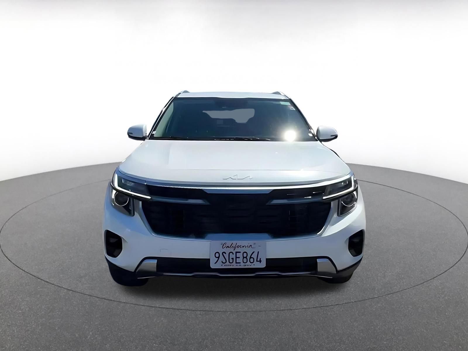 Used 2025 Kia Seltos S image 4